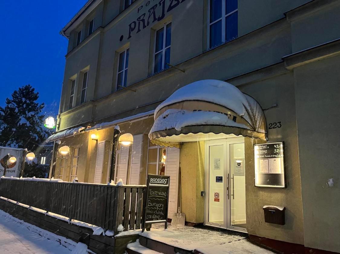 Penzion Prajzko, Hronov Exterior photo